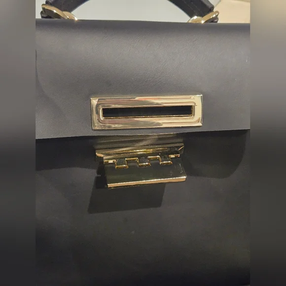 Zac Posen Eartha Iconic Black Handbag
